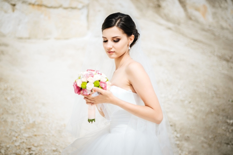6 Best Wedding Hair and Makeup Artists in Texas Hill Country, TX